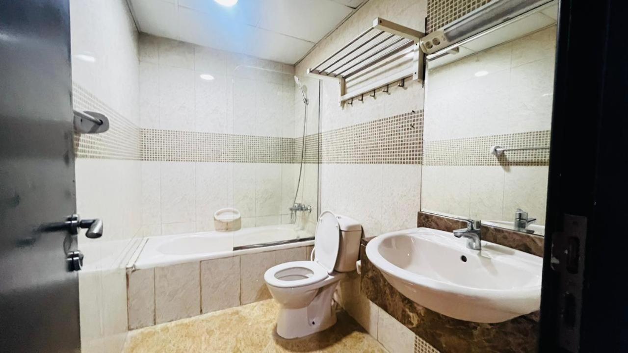 Traveller Partition Room In Al Barsha 1 Near Metro 迪拜 外观 照片