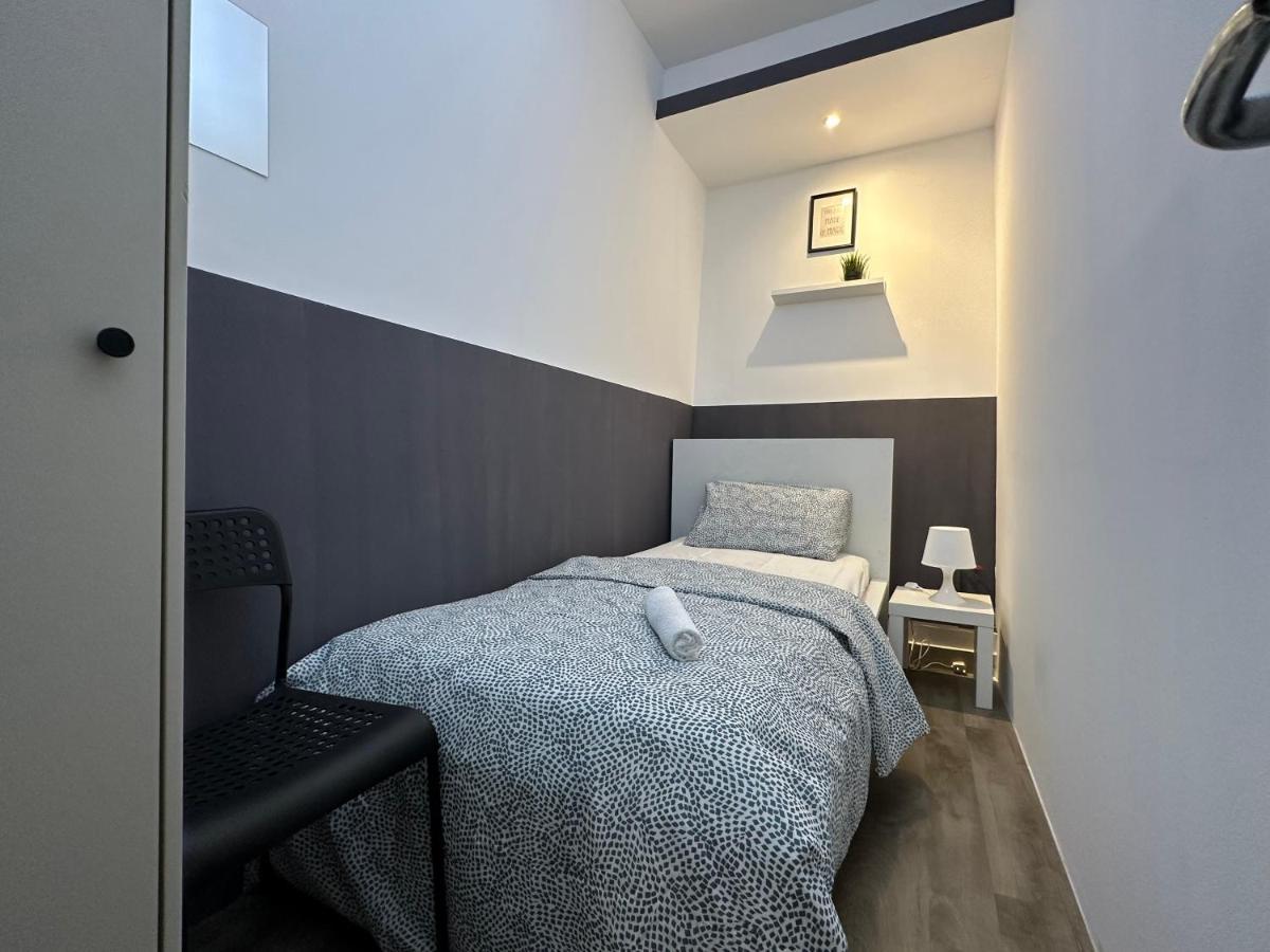 Traveller Partition Room In Al Barsha 1 Near Metro 迪拜 外观 照片