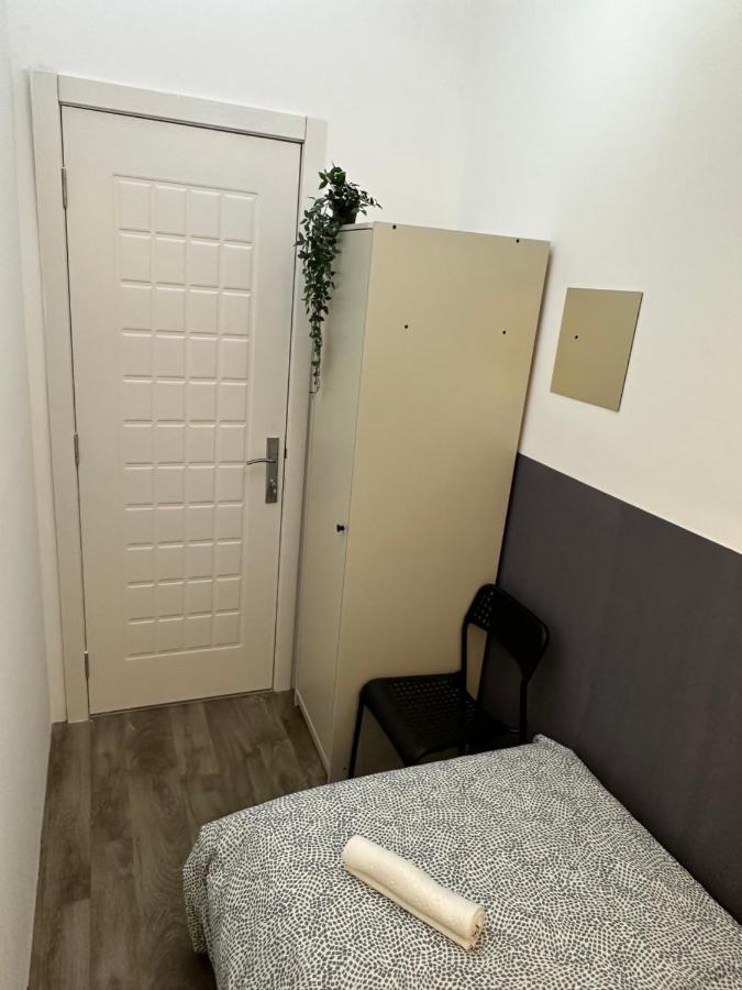 Traveller Partition Room In Al Barsha 1 Near Metro 迪拜 外观 照片