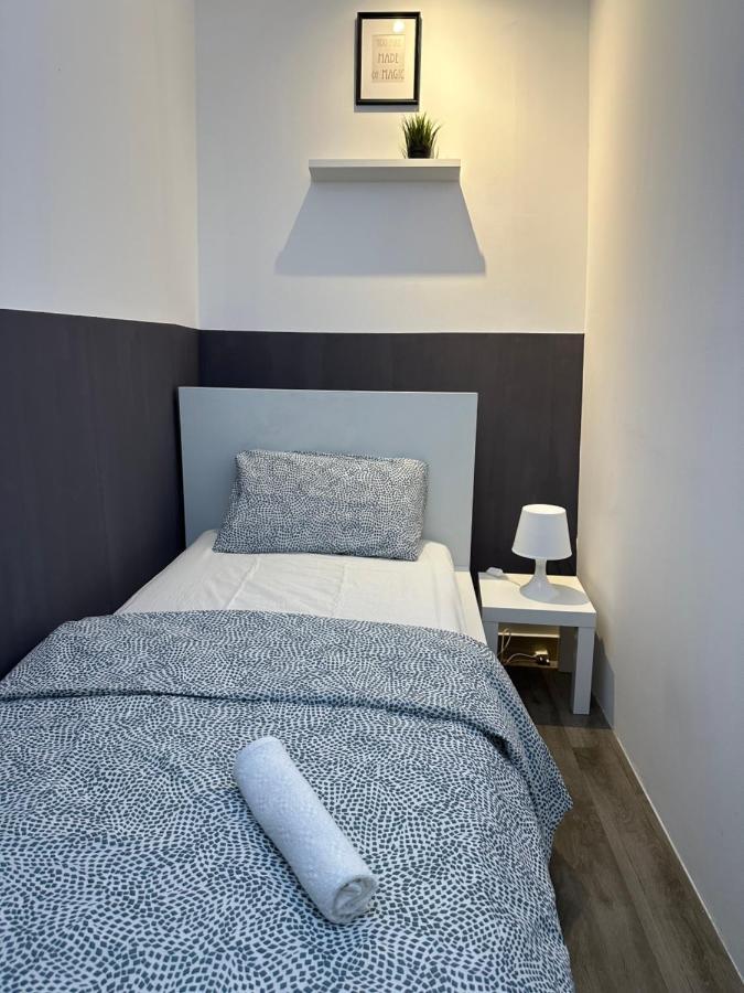Traveller Partition Room In Al Barsha 1 Near Metro 迪拜 外观 照片